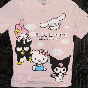 New Hello Kitty and friends graphic tee Tshirt kawaii medium pink
